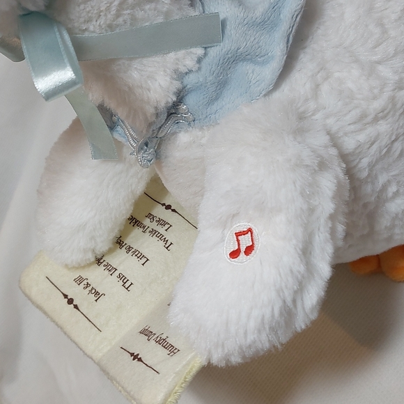 Cuddle Barn Mother Goose • Animated • 7 Nursery Rhymes - Picture 13 of 14